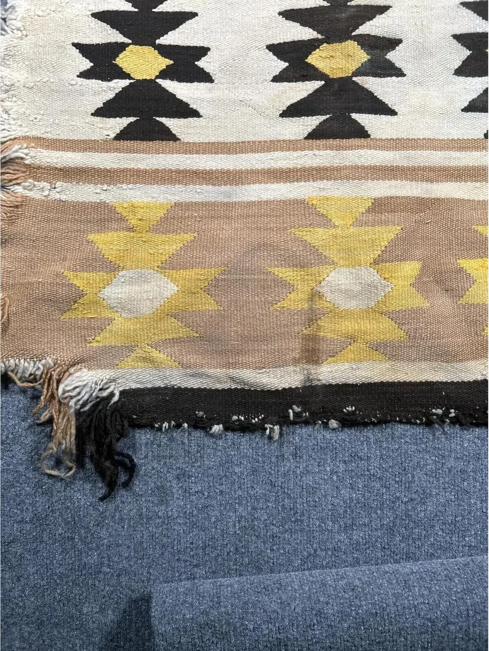Authentic vintage Navajo Chinle regional style rug